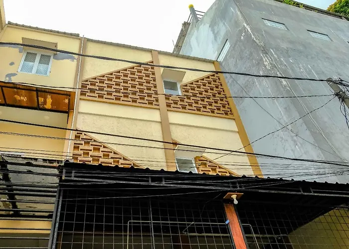 Cendrawasih Residence Mitra Reddoorz Jakarta