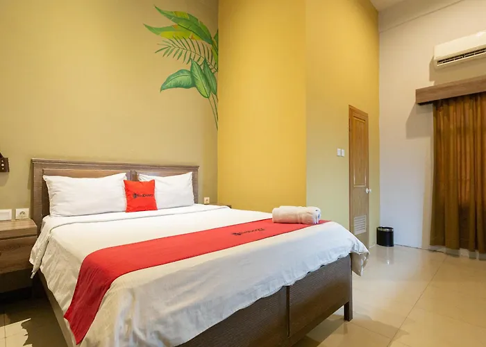 Reddoorz Plus Near Mall Slipi Jaya Jakarta